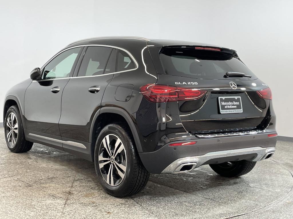 new 2025 Mercedes-Benz GLA 250 car, priced at $50,855