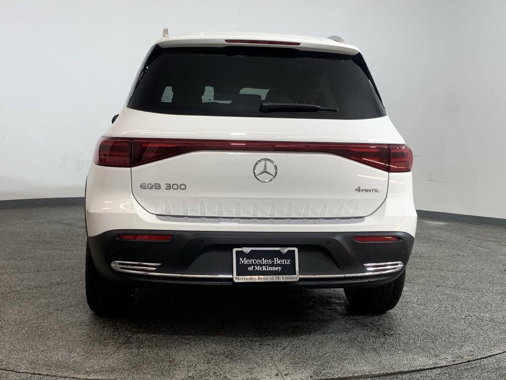 new 2024 Mercedes-Benz EQB 300 car, priced at $61,075