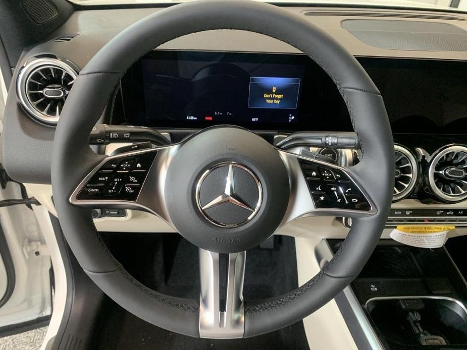 new 2024 Mercedes-Benz EQB 300 car, priced at $61,075