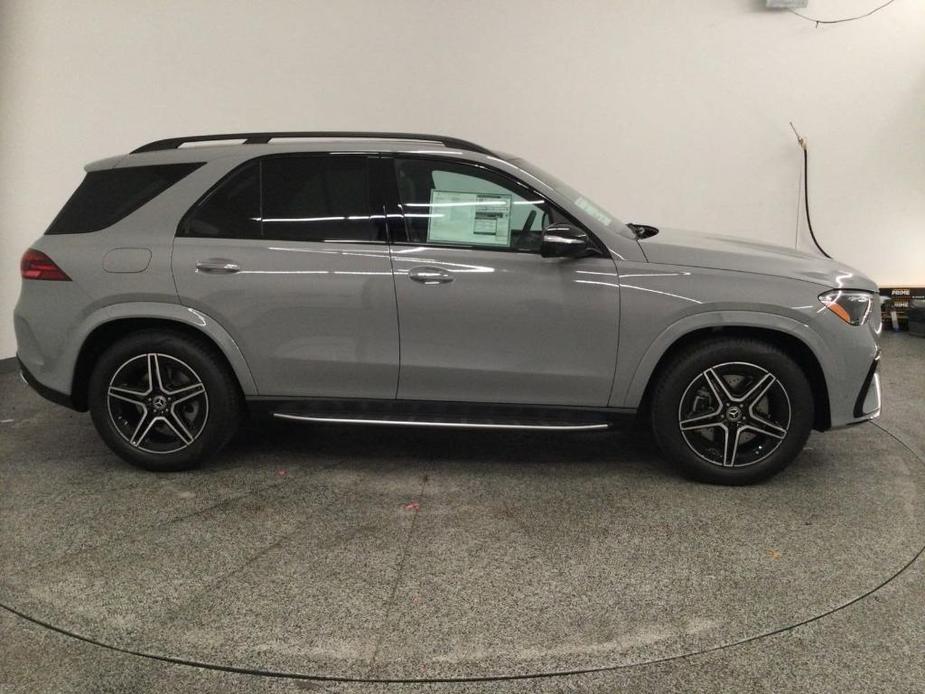 new 2024 Mercedes-Benz GLE 450 car, priced at $85,065