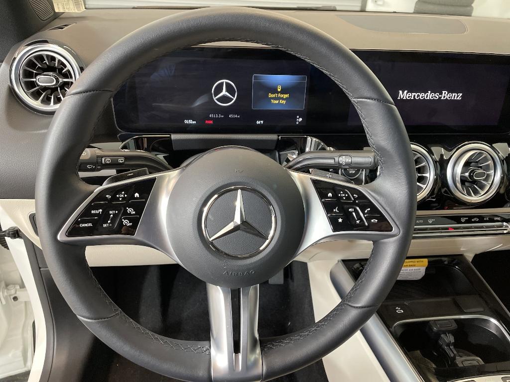 new 2025 Mercedes-Benz GLA 250 car, priced at $45,635