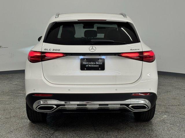 new 2025 Mercedes-Benz GLC 300 car, priced at $56,585