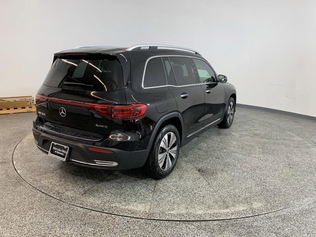 new 2024 Mercedes-Benz EQB 300 car, priced at $61,075