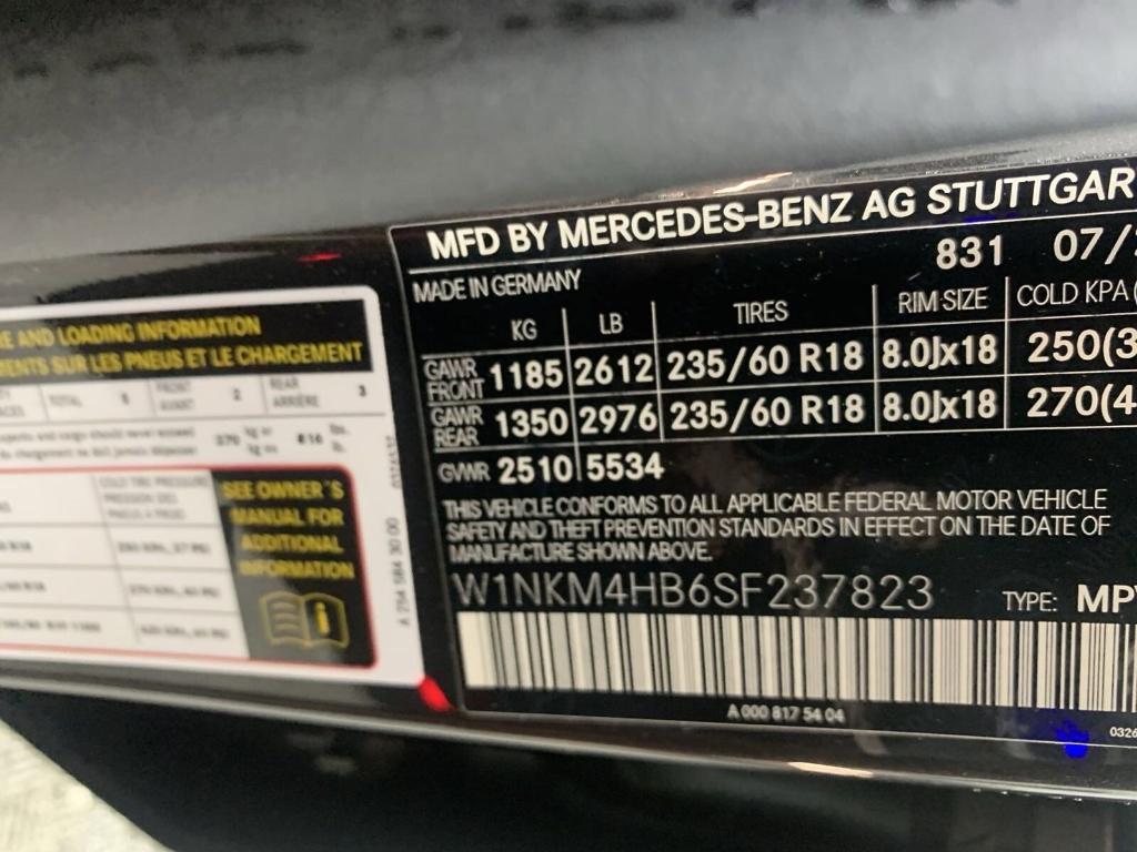 new 2025 Mercedes-Benz GLC 300 car, priced at $52,765