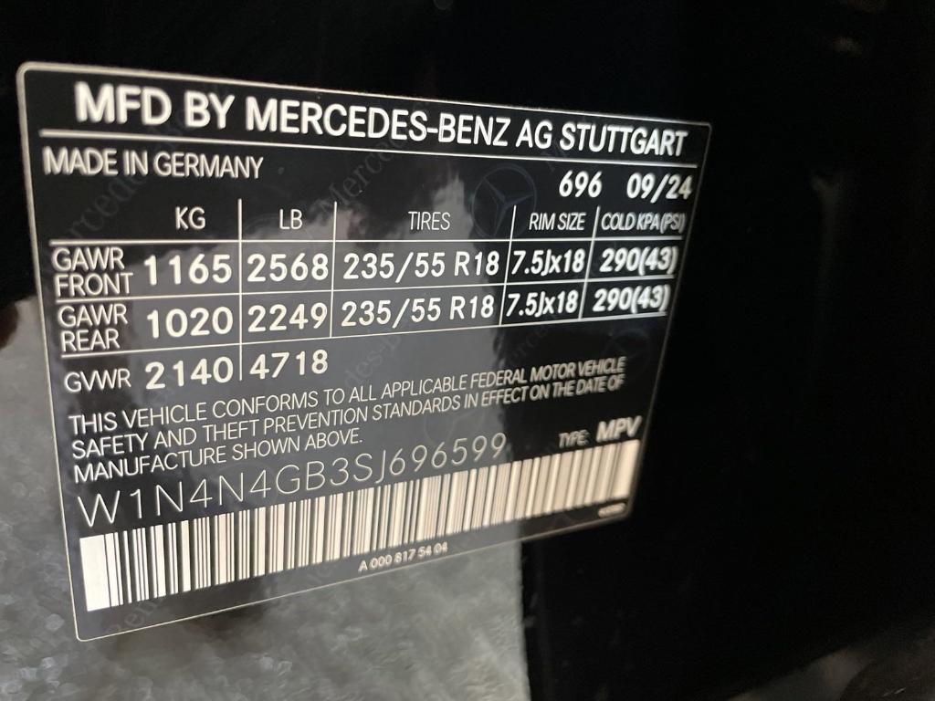new 2025 Mercedes-Benz GLA 250 car, priced at $44,460