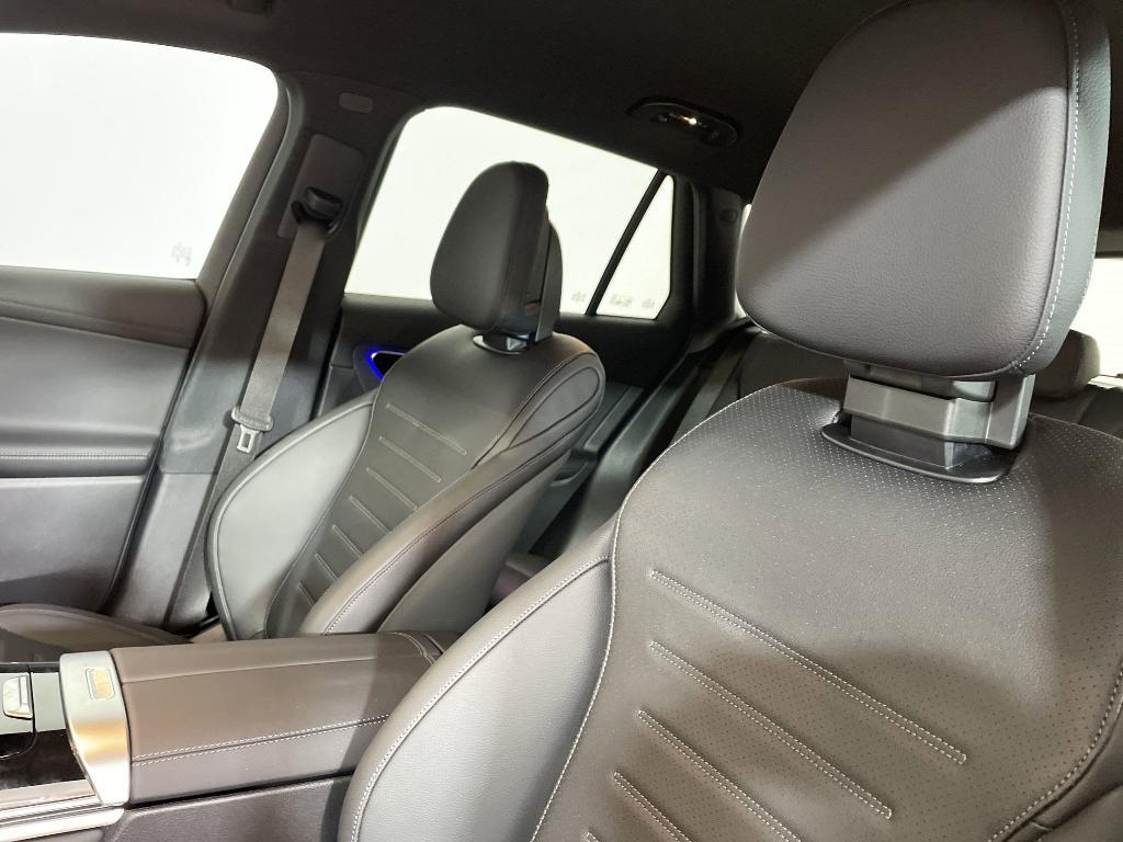 new 2025 Mercedes-Benz GLC 350e car, priced at $65,600