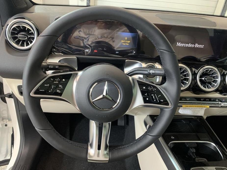 new 2024 Mercedes-Benz EQB 300 car, priced at $62,325