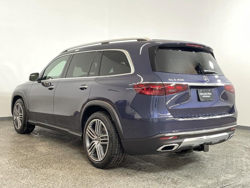 new 2025 Mercedes-Benz GLS 450 car, priced at $92,825