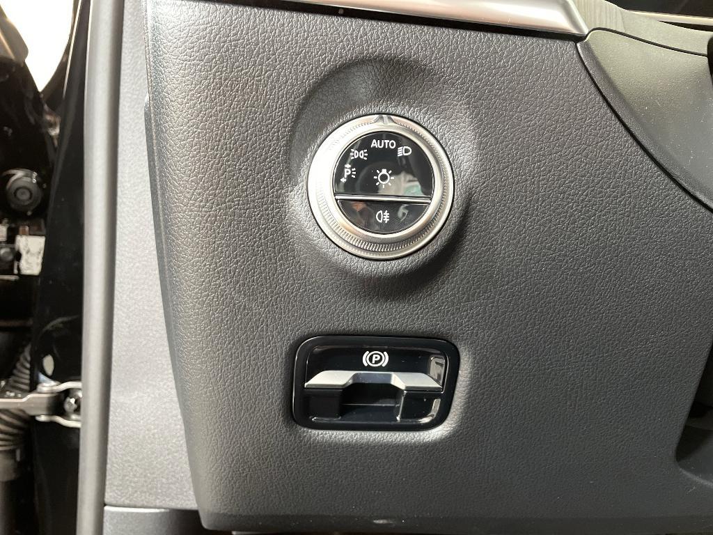 new 2025 Mercedes-Benz C-Class car, priced at $51,685