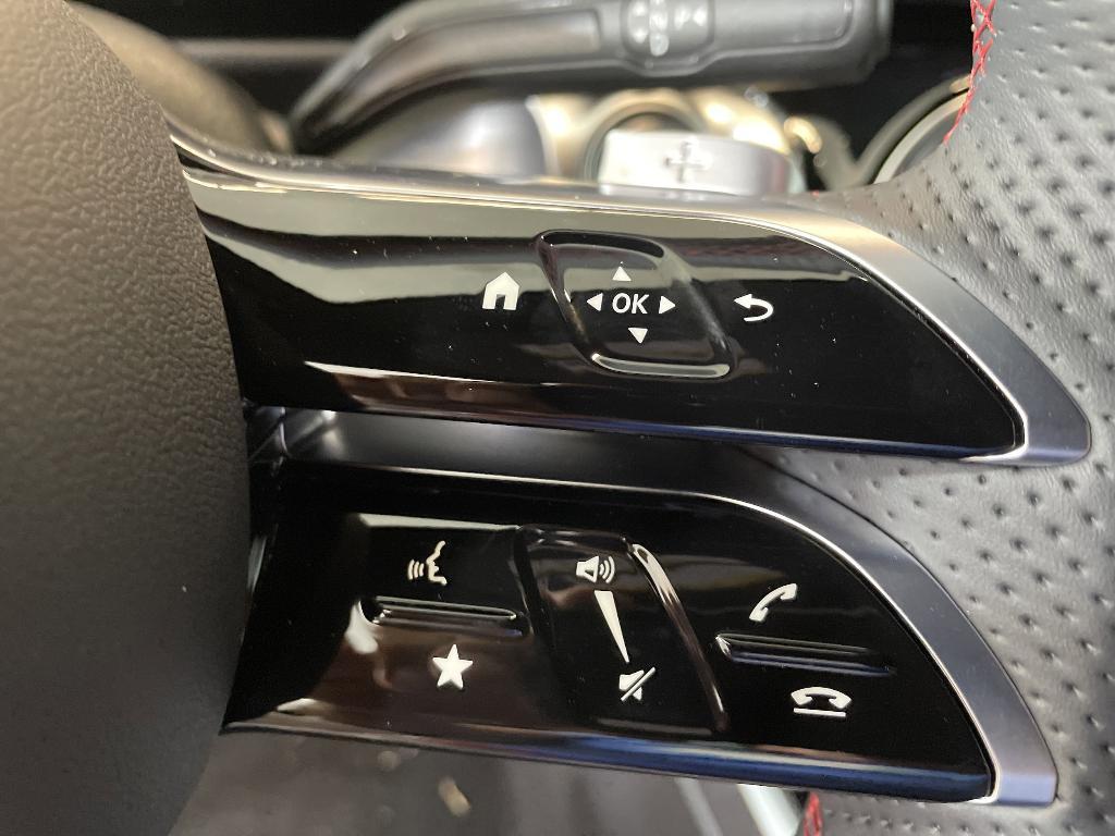 new 2024 Mercedes-Benz EQB 250 car, priced at $59,025
