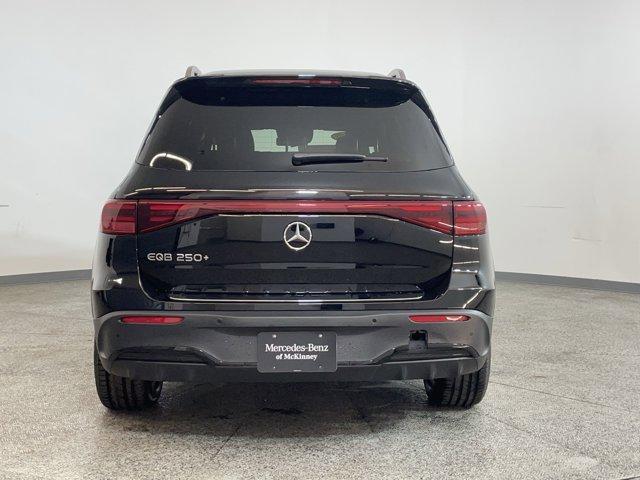 new 2024 Mercedes-Benz EQB 250 car, priced at $59,025