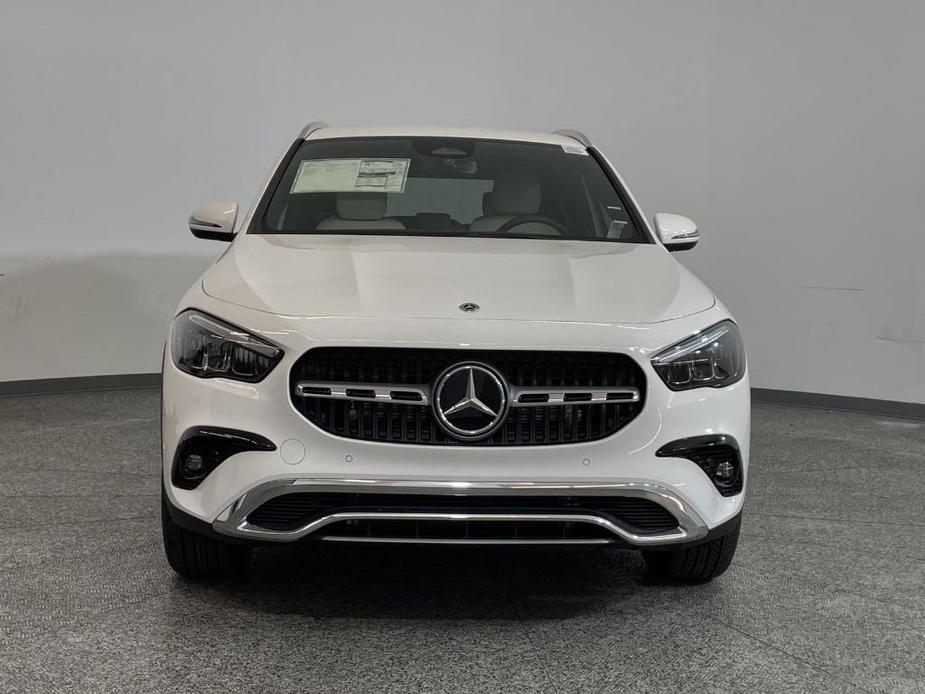 new 2025 Mercedes-Benz GLA 250 car, priced at $51,205