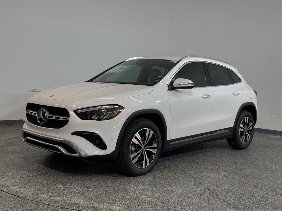 new 2025 Mercedes-Benz GLA 250 car, priced at $51,205