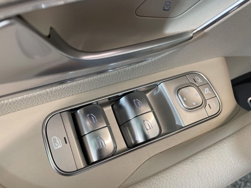new 2025 Mercedes-Benz GLE 350 car, priced at $71,065