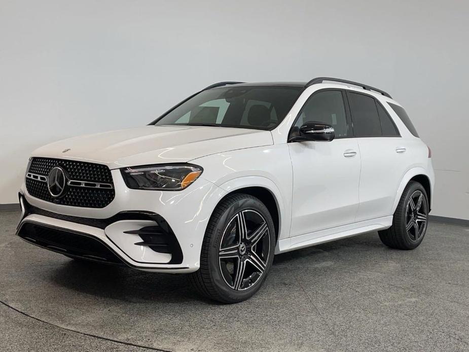 new 2025 Mercedes-Benz GLE 450 car, priced at $86,345