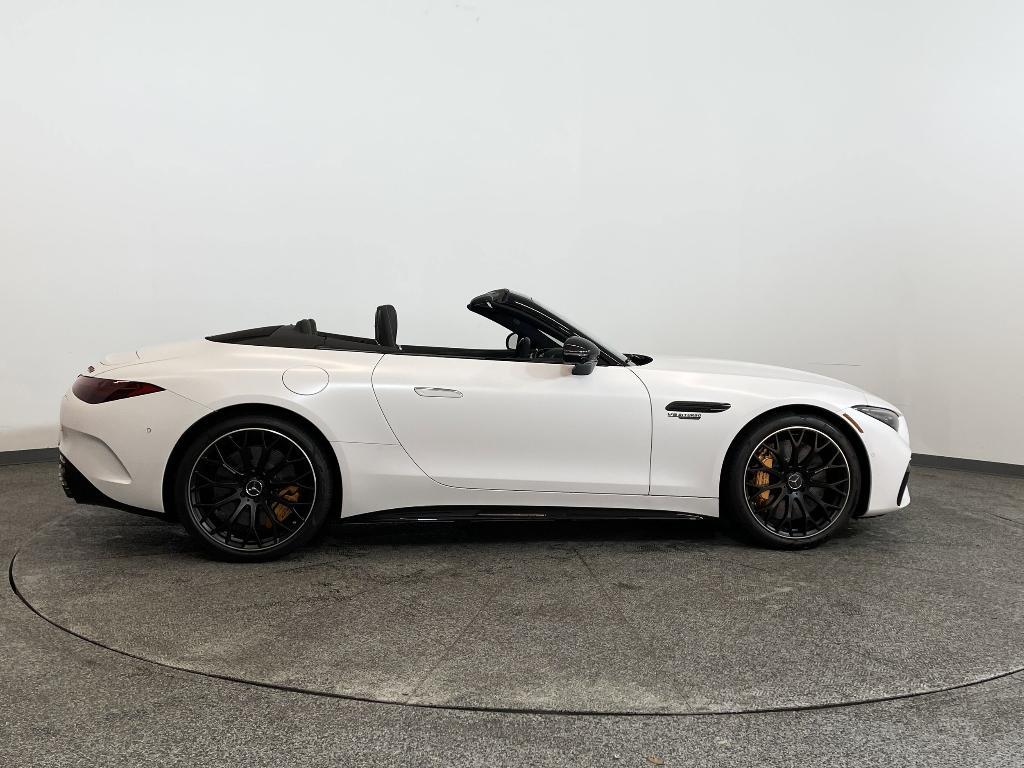 new 2025 Mercedes-Benz AMG SL 63 car, priced at $227,025