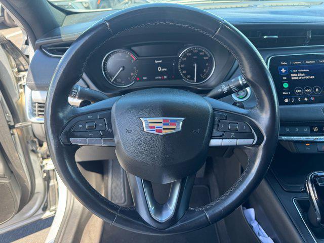 used 2022 Cadillac XT4 car, priced at $23,492