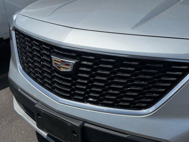 used 2022 Cadillac XT4 car, priced at $24,602