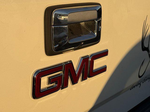 used 2016 GMC Sierra 2500 car, priced at $19,550