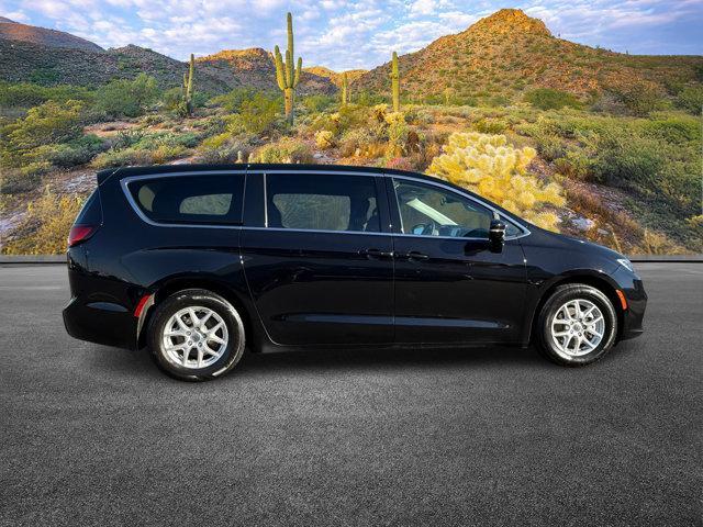 used 2024 Chrysler Pacifica car, priced at $28,995