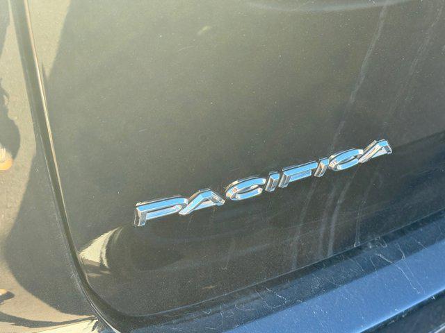 used 2024 Chrysler Pacifica car, priced at $28,995