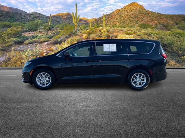 used 2024 Chrysler Pacifica car, priced at $28,995