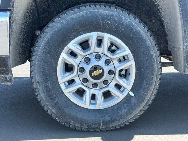new 2025 Chevrolet Silverado 2500 car, priced at $49,078
