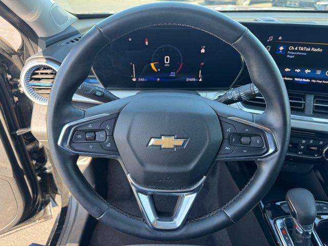 used 2024 Chevrolet Trax car, priced at $22,818