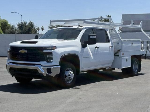 new 2024 Chevrolet Silverado 3500 car, priced at $75,616
