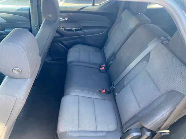 used 2023 Chevrolet Traverse car, priced at $25,995