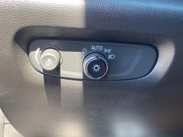 used 2023 Chevrolet Traverse car, priced at $25,995