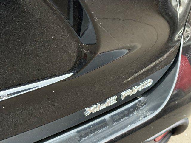 used 2020 Toyota Highlander car, priced at $26,995