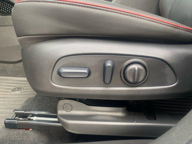 used 2024 Chevrolet TrailBlazer car, priced at $23,995