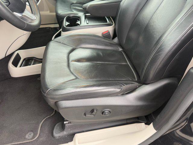 used 2022 Chrysler Pacifica car, priced at $20,991