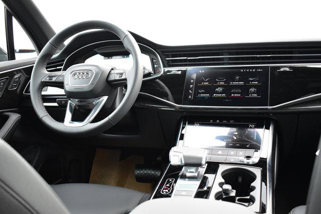 new 2025 Audi Q7 car, priced at $74,295