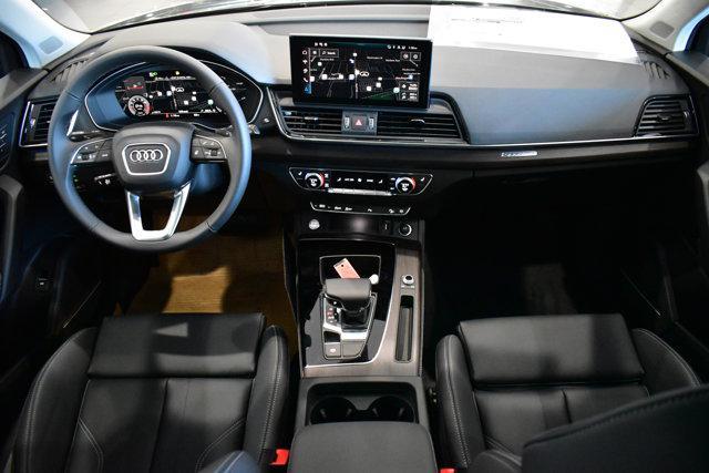 new 2025 Audi Q5 car, priced at $58,085