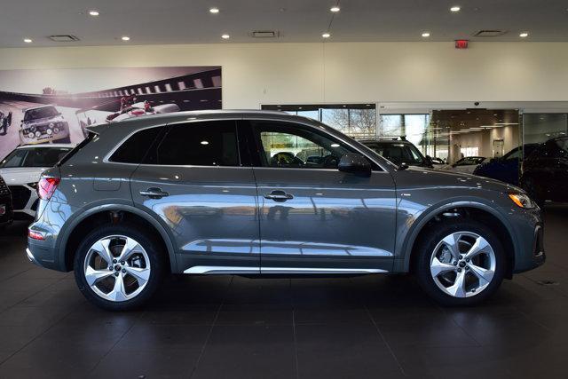 new 2025 Audi Q5 car, priced at $58,085