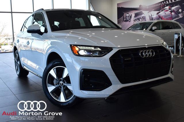 new 2025 Audi Q5 car, priced at $55,990