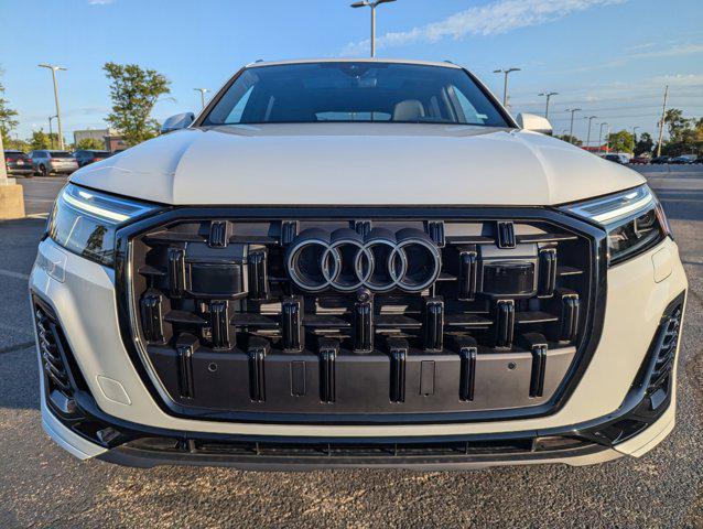 new 2025 Audi Q7 car, priced at $77,800