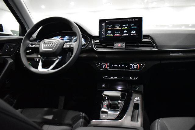 new 2025 Audi Q5 car, priced at $49,330