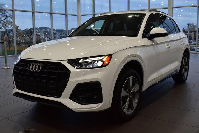 new 2025 Audi Q5 car, priced at $49,330