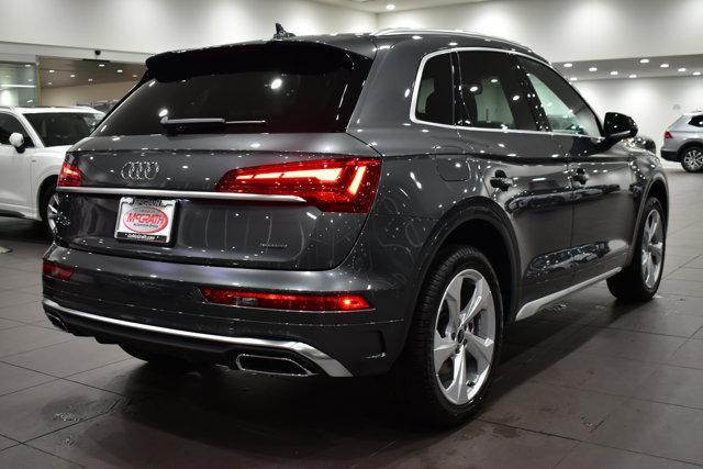 new 2025 Audi Q5 car, priced at $58,175