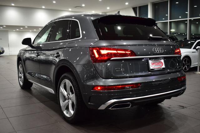 new 2025 Audi Q5 car, priced at $58,175