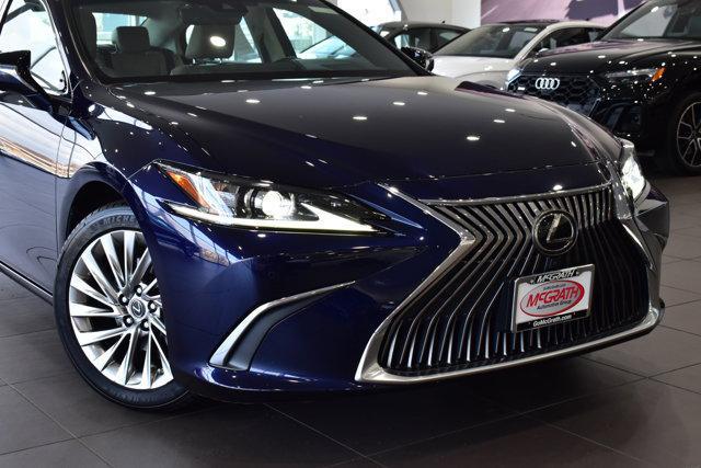 used 2020 Lexus ES 350 car, priced at $32,499