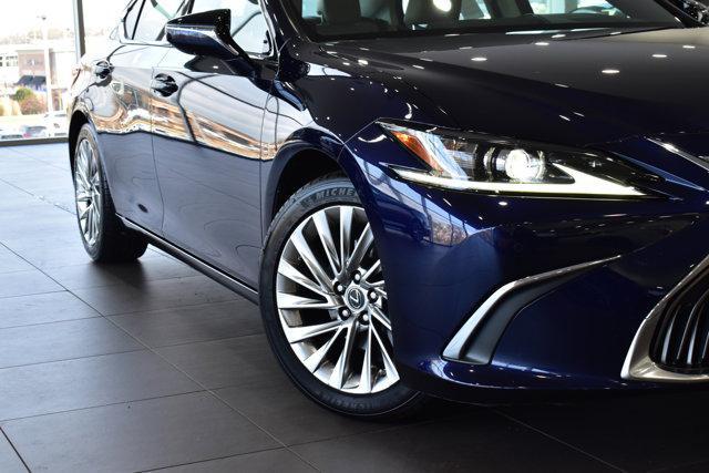 used 2020 Lexus ES 350 car, priced at $32,499