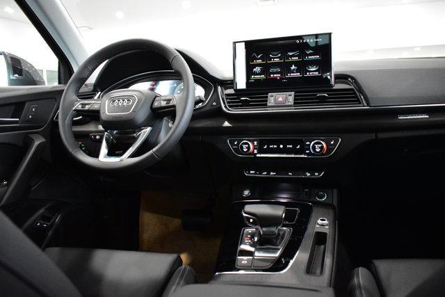 new 2025 Audi Q5 car, priced at $62,475