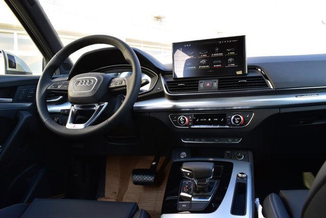 new 2025 Audi Q5 car, priced at $59,340