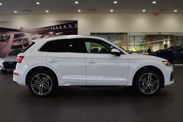 new 2025 Audi Q5 car, priced at $66,980