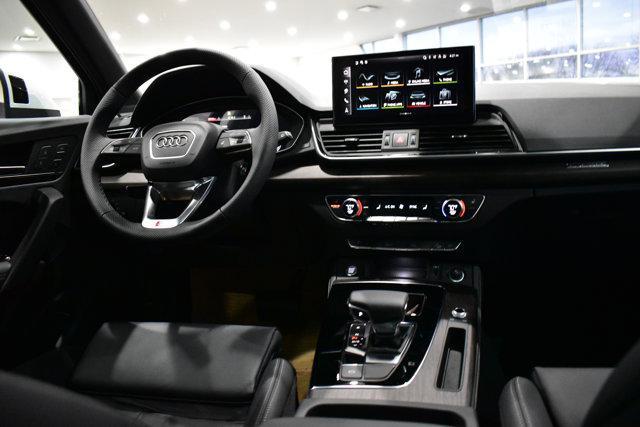 new 2025 Audi Q5 car, priced at $68,550