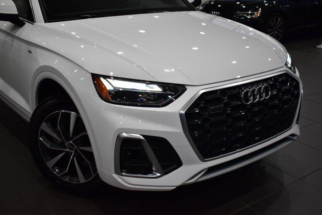 new 2024 Audi Q5 car, priced at $48,222